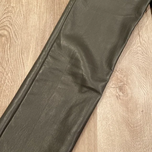 Aritzia Babaton Grey Melina Faux Leather Pants - Picture 2 of 6